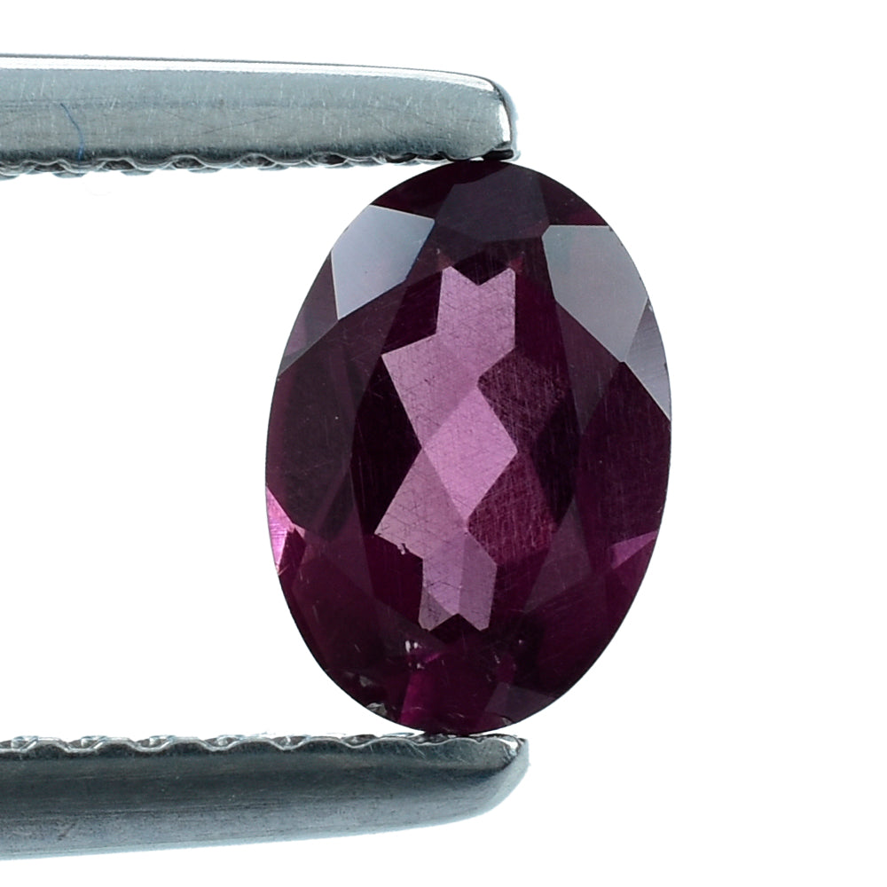RHODOLITE CUT OVAL 7X5MM (PURPLE RED/SI) 0.90 Cts.