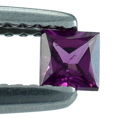 RHODOLITE PRINCESS CUT SQUARE 3.50MM 0.32 Cts.