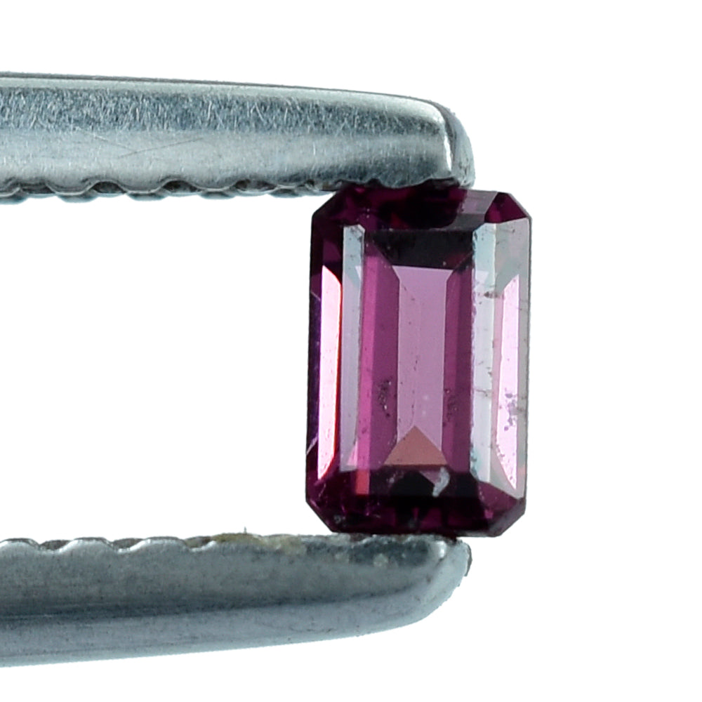 RHODOLITE CUT OCTAGON 4X2.50MM 0.26 Cts.