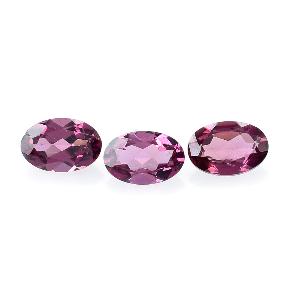RHODOLITE (PINK) CUT OVAL 6X4MM 0.53 Cts.