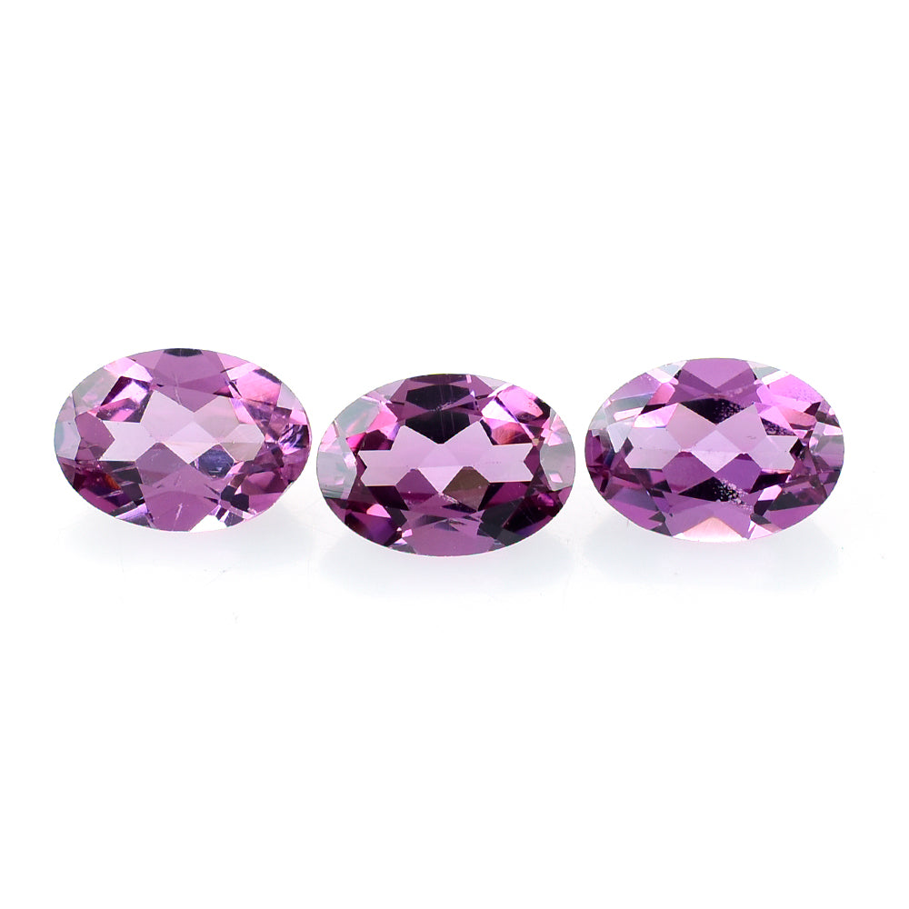 RHODOLITE (PINK) CUT OVAL 7X5MM 0.90 Cts.