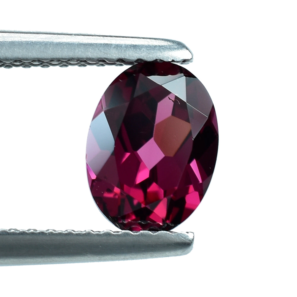 RHODOLITE CUT OVAL (MEDIUM) 8X6MM 1.61 Cts.