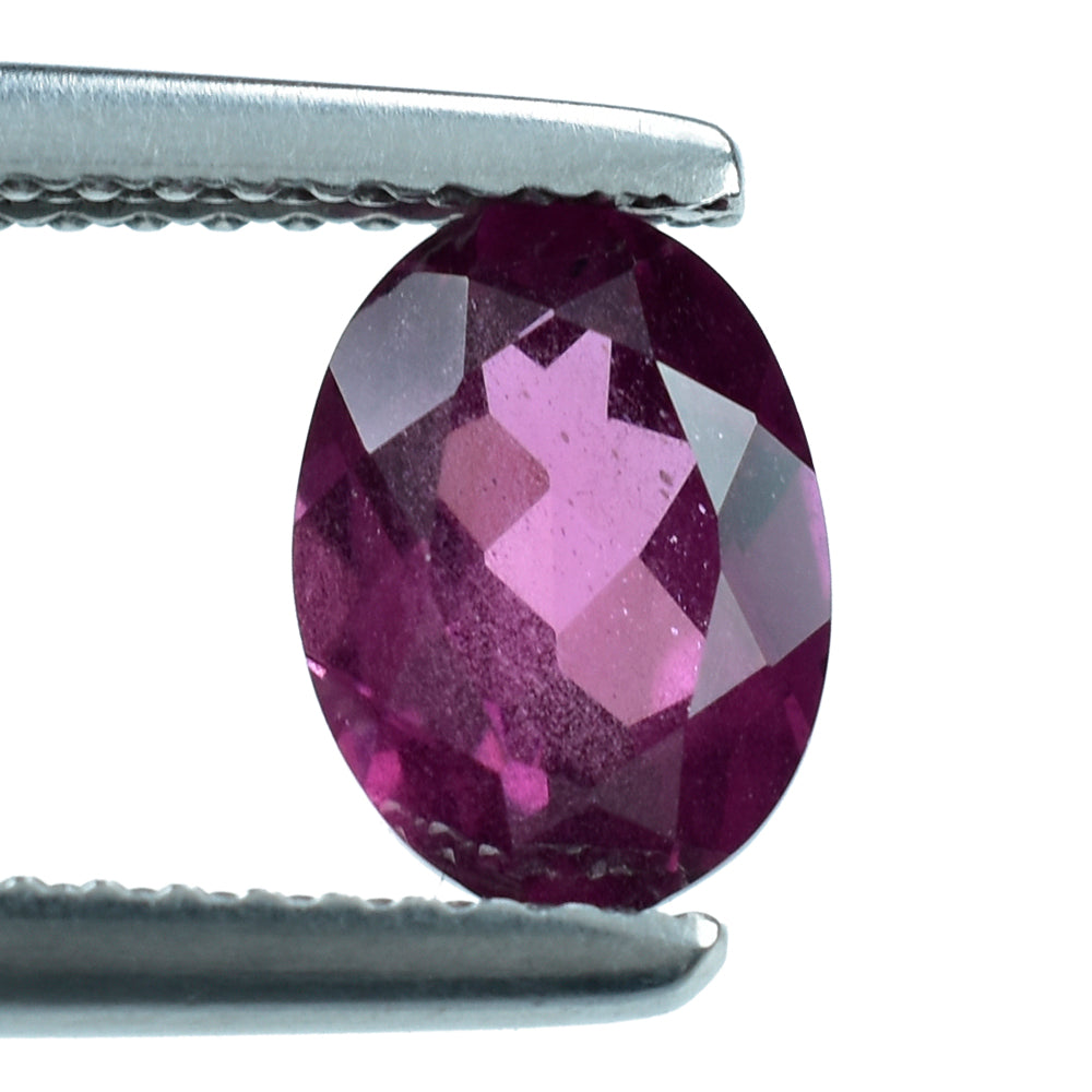 RHODOLITE CUT OVAL (HI) 8X6MM 1.57 Cts.