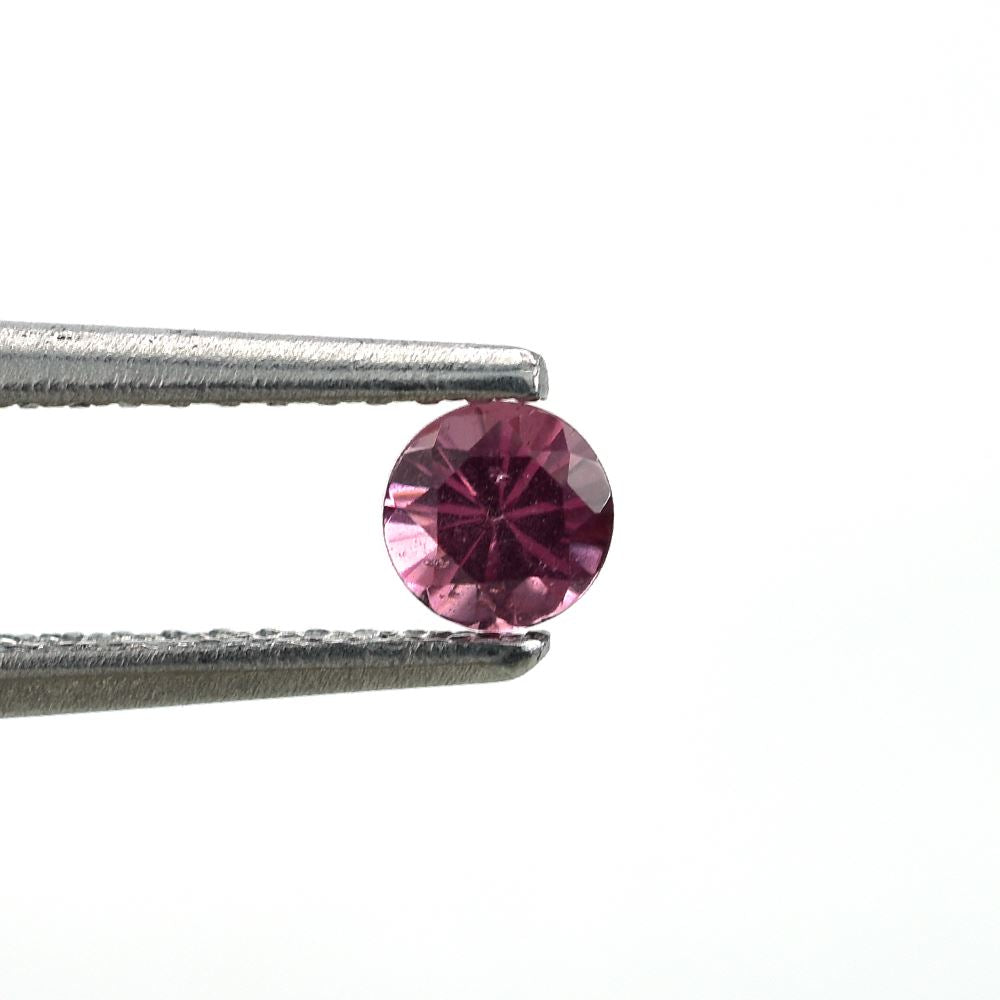 RHODOLITE DIAMOND CUT ROUND (MEDIUM/CLEAN) 3.80X3.80 MM 0.28 Cts.