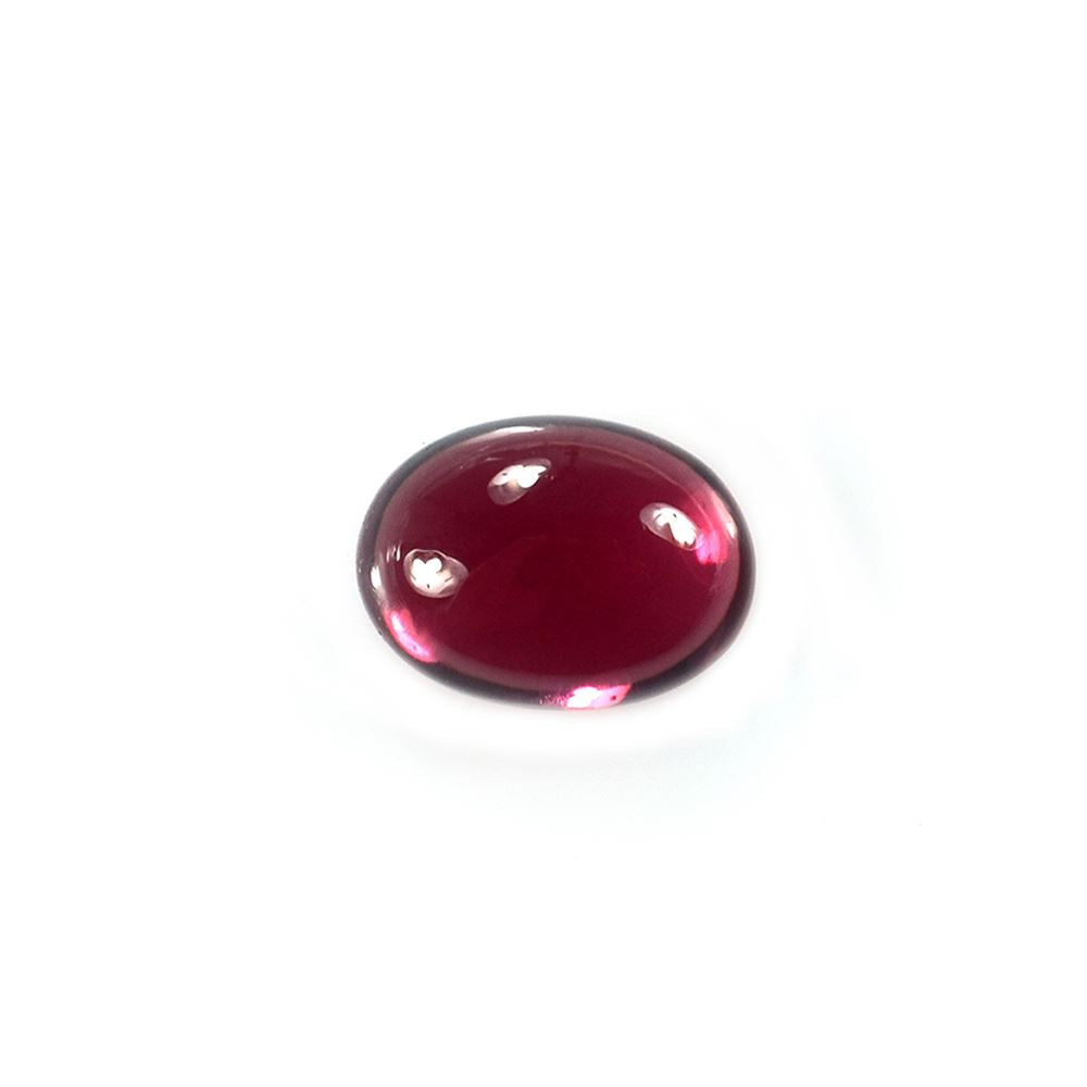 RHODOLITE PLAIN OVAL CAB (PURPLE LIGHT)(CLEAN) 8.00X6.00 MM 1.87 Cts.