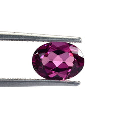 RHODOLITE CUT OVAL (REDDISH PURPLE MEDIUM)(CLEAN) 8.00X6.00 MM 1.50 Cts.