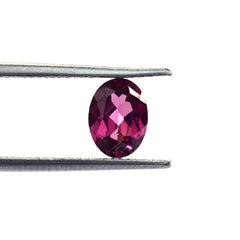 RHODOLITE CUT OVAL (REDDISH PURPLE DARK)(CLEAN) 8.00X6.00 MM 1.53 Cts.