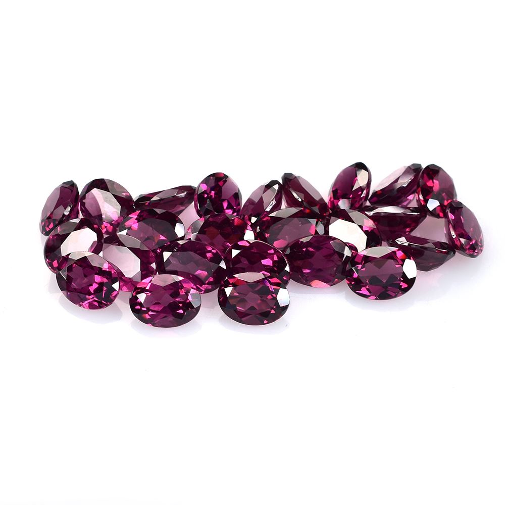 RHODOLITE CUT OVAL (REDDISH PURPLE DARK)(CLEAN) 8.00X6.00 MM 1.53 Cts.