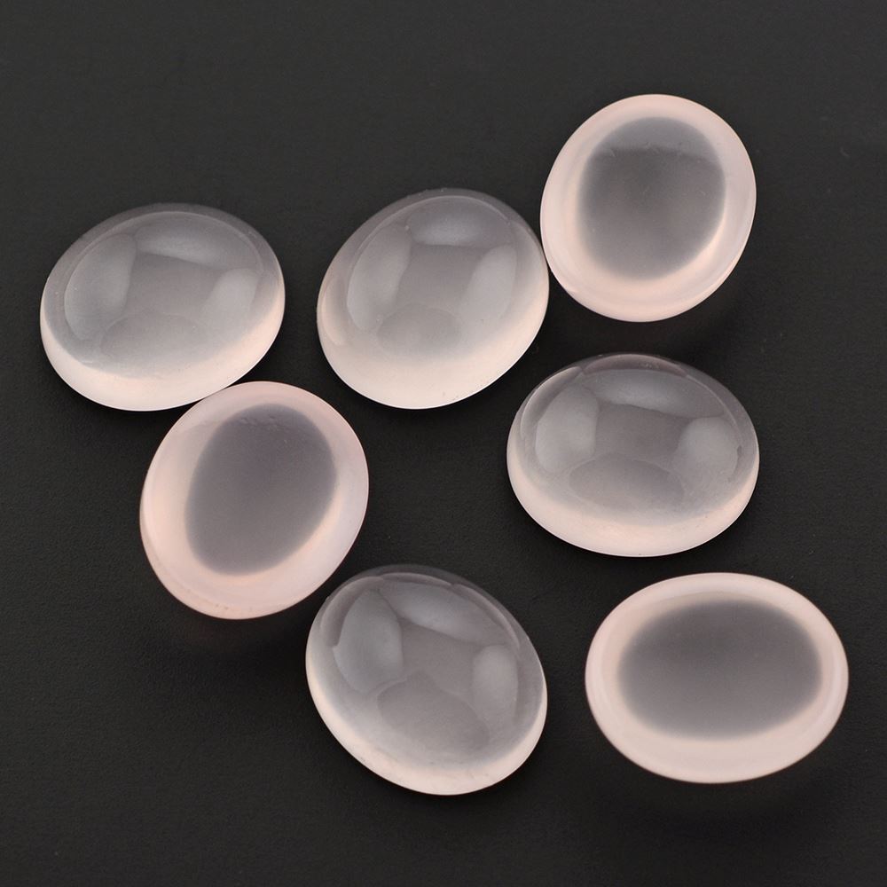 ROSE QUARTZ OVAL CAB (MILKY) 12X10MM 4.96 Cts.