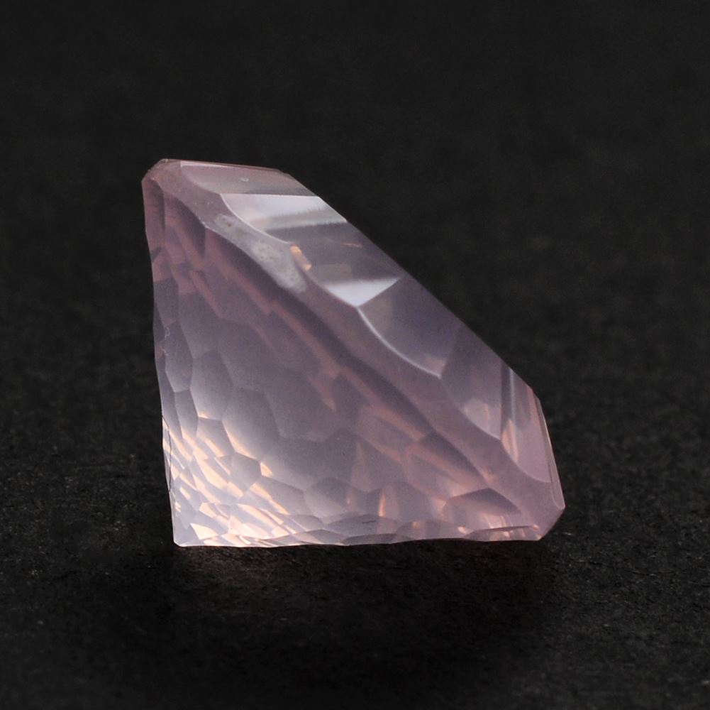 ROSE QUARTZ CONCAVE CUT ROUND 15MM 10.70 Cts.