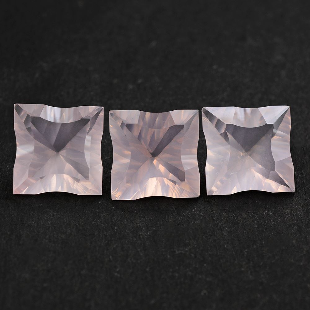 ROSE QUARTZ CONCAVE CUT SQUARE 12MM 6.45 Cts.