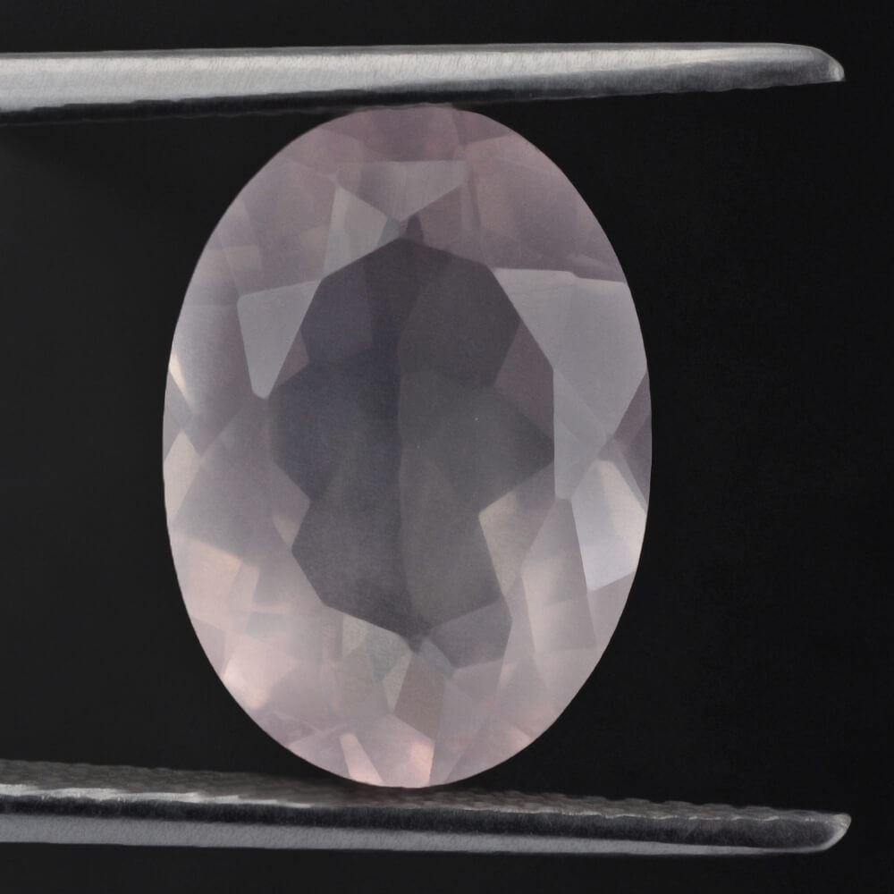ROSE QUARTZ CUT OVAL TRANSPARENT (MEDIUM) 14X10MM 4.98 Cts.
