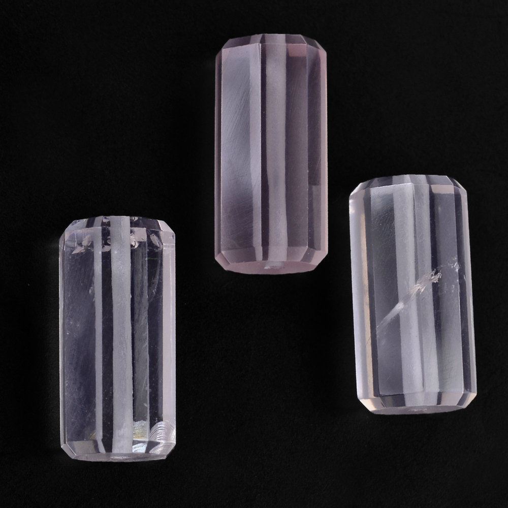 ROSE QUARTZ STEP CUT BARREL (FULL DRILL 1MM) (SI) 14.50X7MM 7.50 Cts.