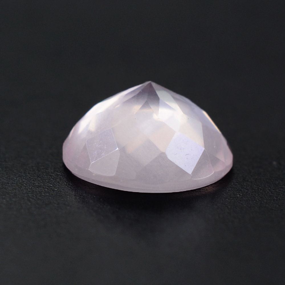 ROSE QUARTZ FLOWER CUT ROUND CAB 6MM 0.68 Cts.