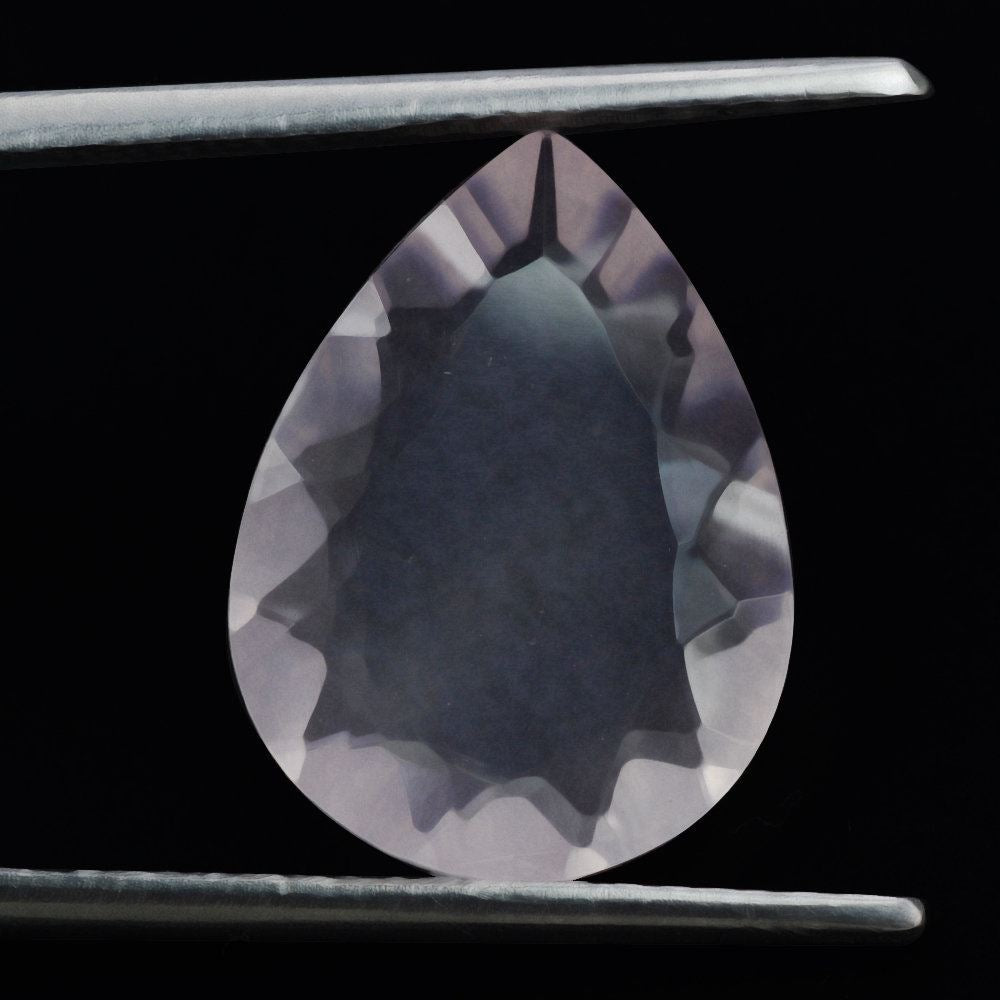 ROSE QUARTZ CONCAVE PEAR (DES#145) 16X12MM 4.80 Cts.
