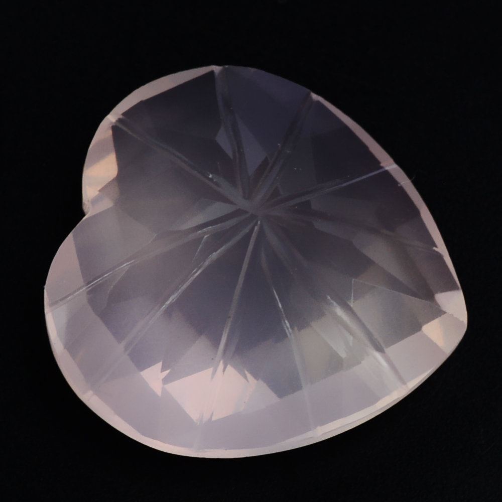 ROSE QUARTZ CHECKER CUT ON TOP BACK LAZER CUT HEART 15MM 9.65 Cts.