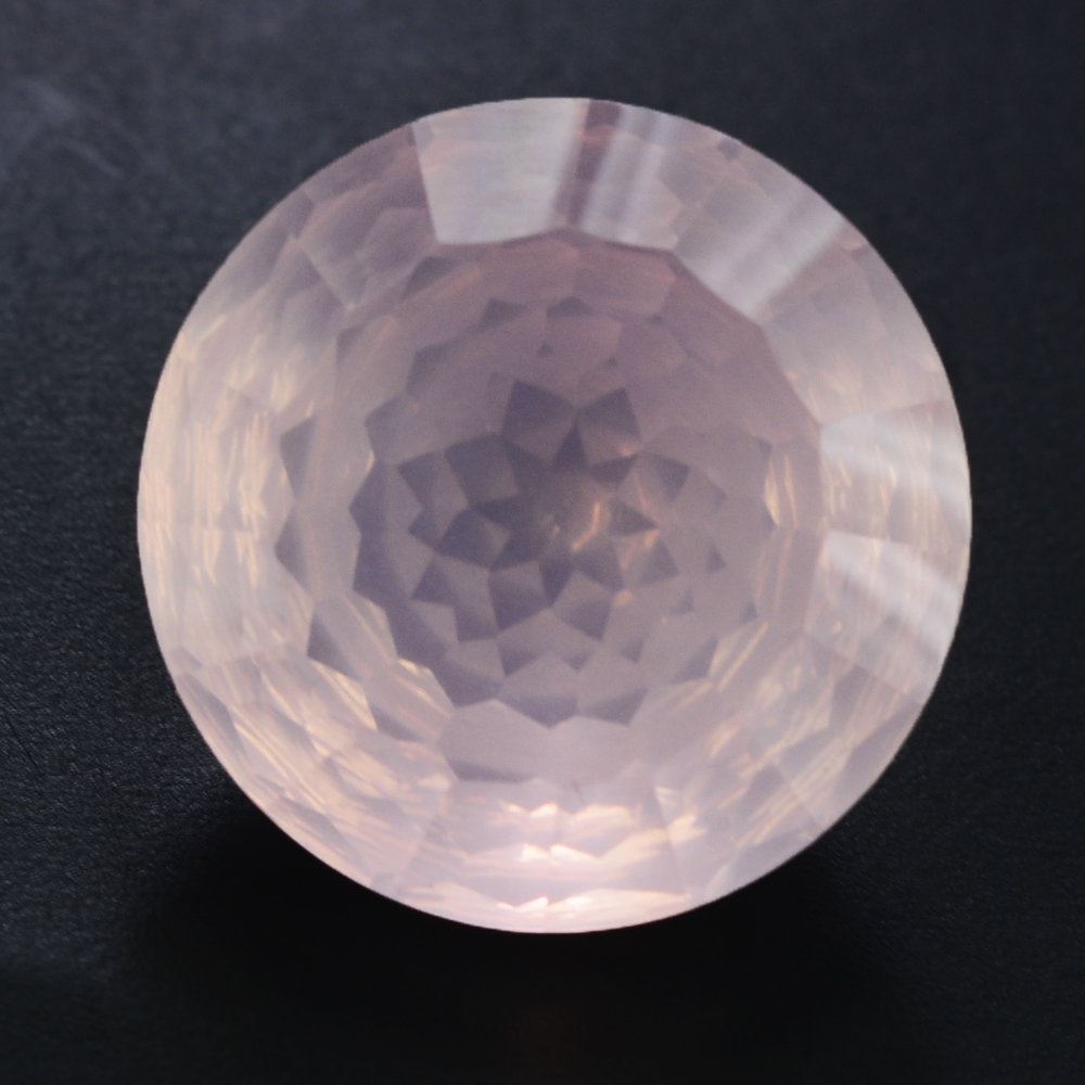 ROSE QUARTZ NIRVANA CUT ROUND (DES#81) 15MM 10.75 Cts.