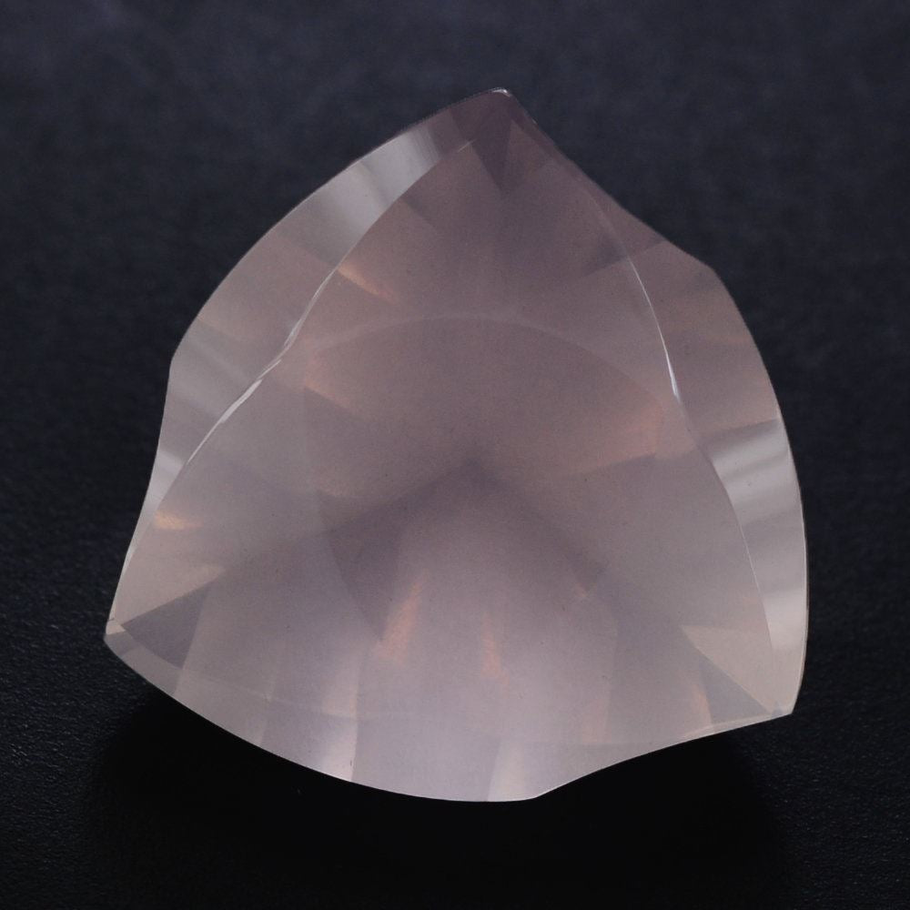 ROSE QUARTZ LEAF CONCAVE TRILLION (DES#125) 14MM 7.63 Cts.
