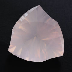 ROSE QUARTZ LEAF CONCAVE TRILLION (DES#125) 14MM 7.45 Cts.