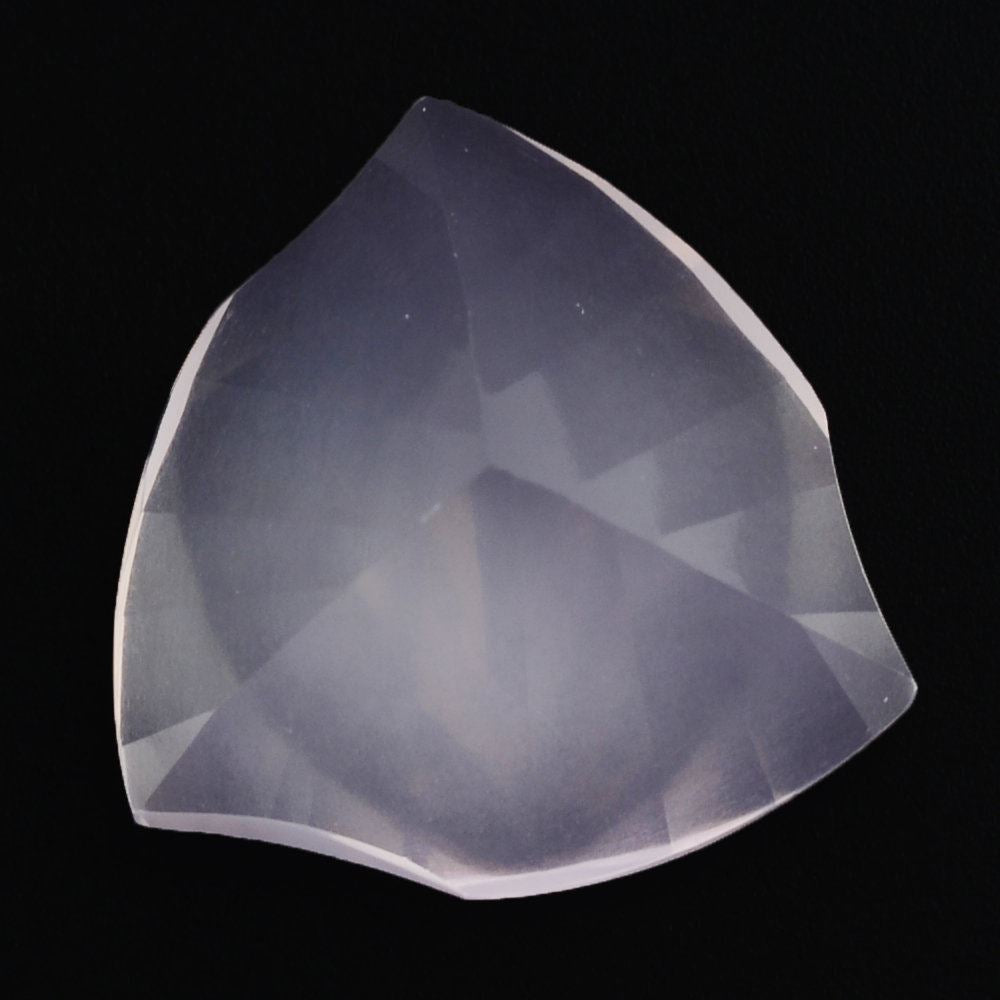 ROSE QUARTZ LEAF CONCAVE TRILLION (DES#125) 14MM 7.45 Cts.