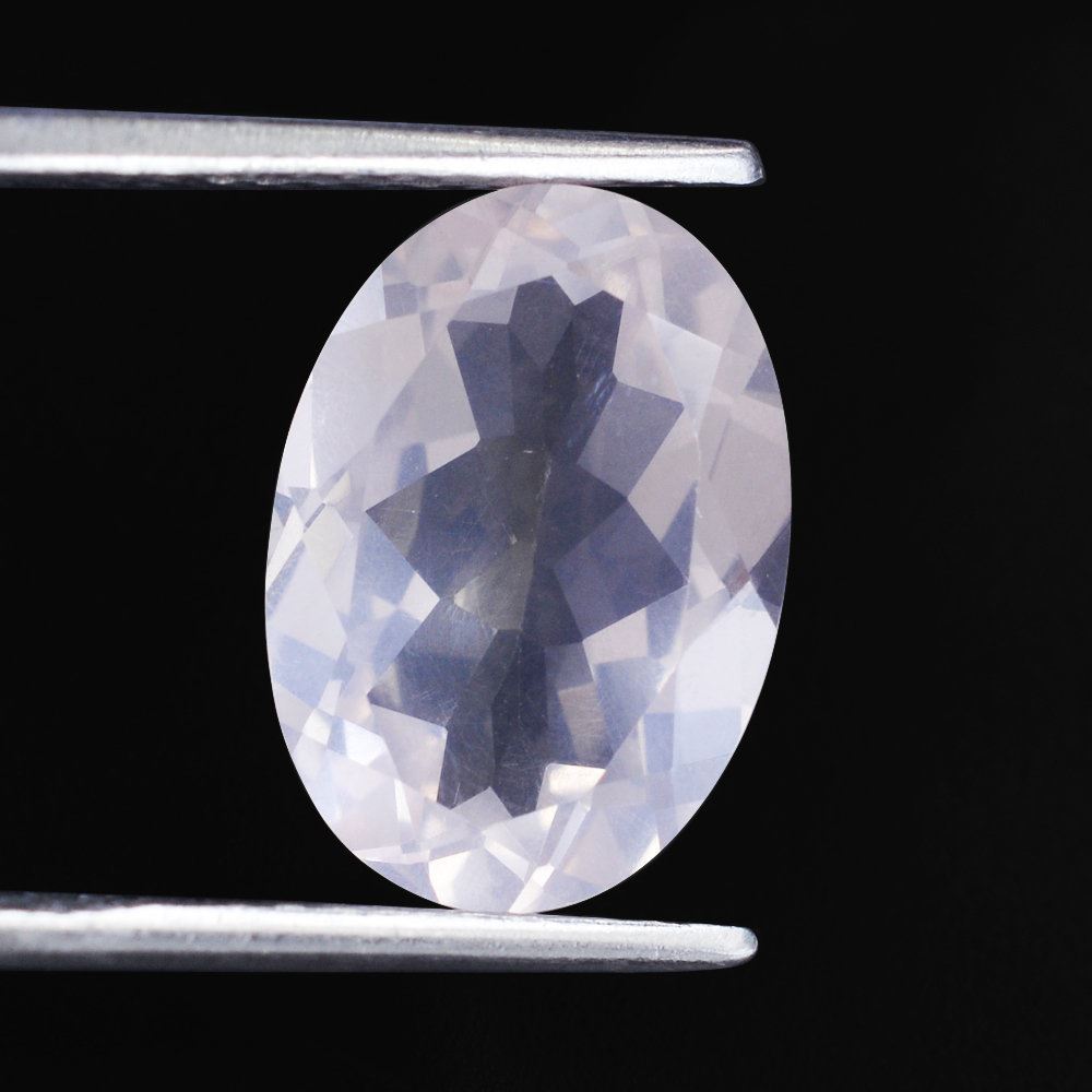 ROSE QUARTZ CUT OVAL TRANSPARENT & LITE COLOR (CLEAN) 14X10MM 5.25 Cts.