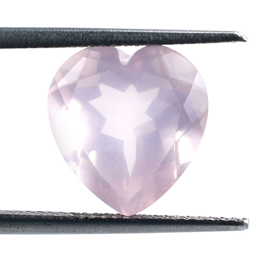 ROSE QUARTZ CUT HEART (SEMI-MILKY) (FINE) 12X11.50MM 3.82 Cts.
