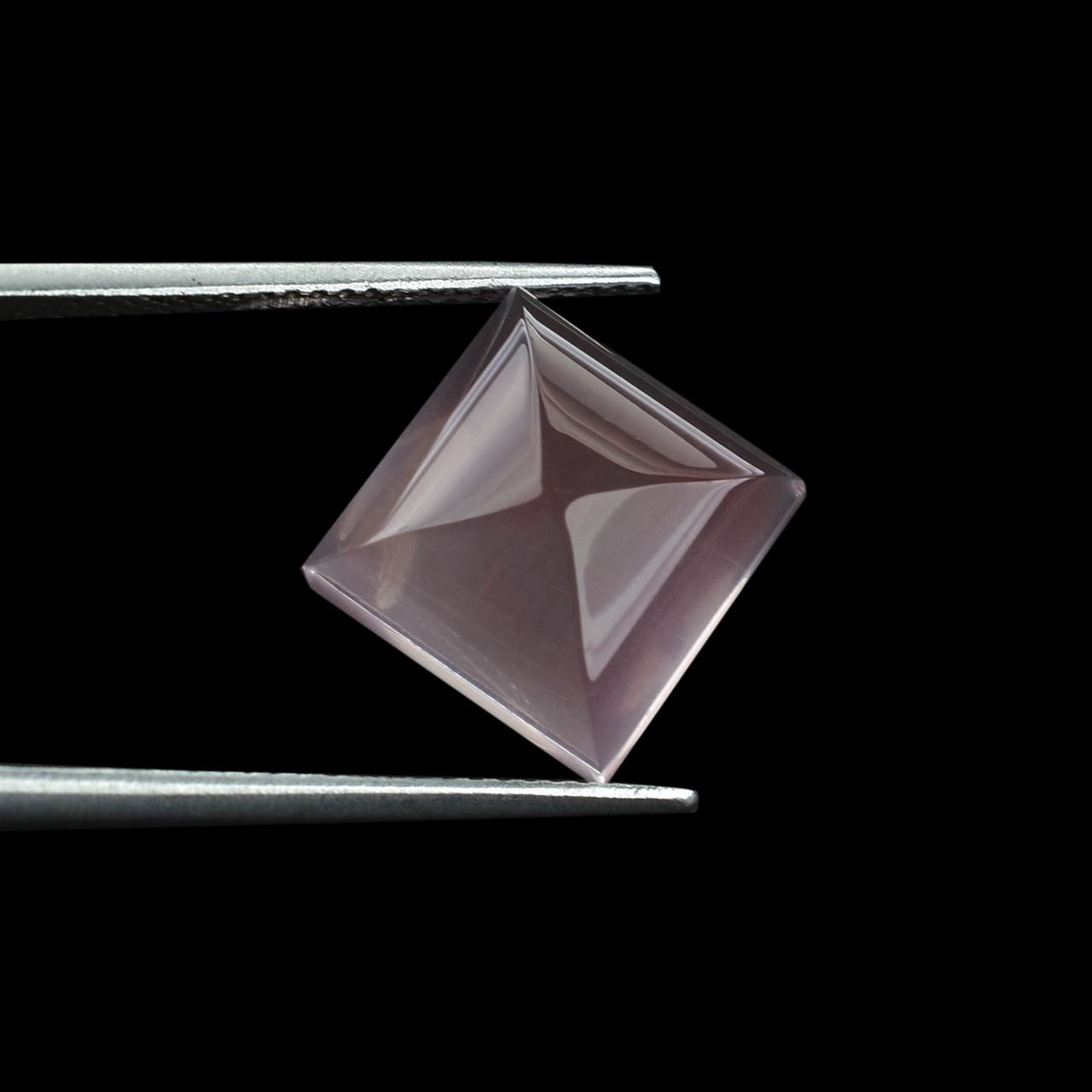 ROSE QUARTZ SUGARLOAF SQUARE (NORMAL/CLEAN)(TRANSPARENT) 10.50X10.50 MM 6.60 Cts.