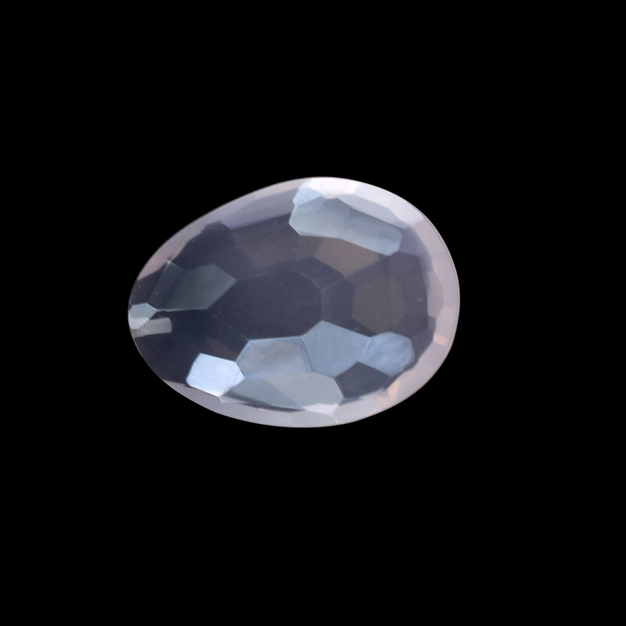 ROSE QUARTZ IRREGULAR FACETED BRIOLETTE PEARISH (H/D-0.90MM)(SUPER )(SI) 25.00X18.00 MM 21.55 Cts.