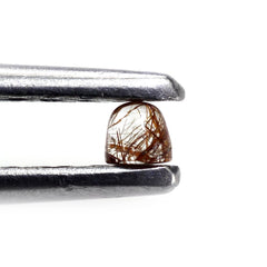 RED RUTILE QUARTZ BULLET CAB 2MM 0.08 Cts.