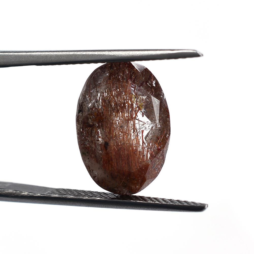 RED RUTILE QUARTZ CUT OVAL 14X10MM 6.60 Cts.