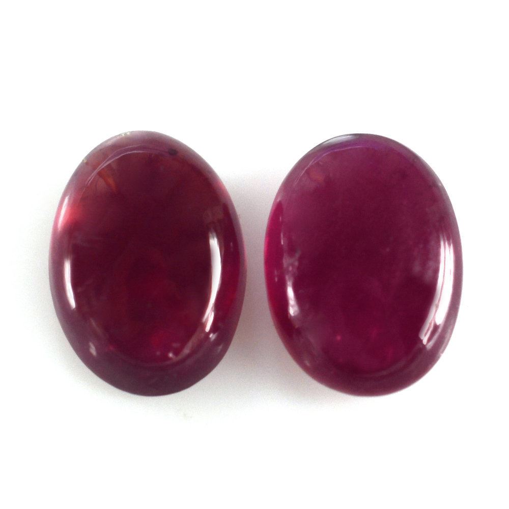 GLASSFILLED RUBY OVAL CAB 7X5MM 1.04 Cts.