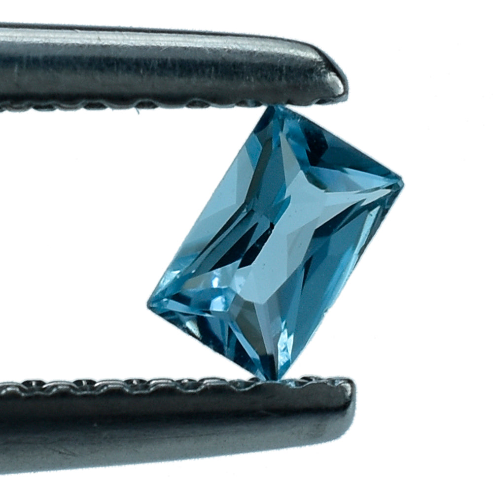 SKY BLUE TOPAZ PRINCESS CUT BAGUETTE FREE SIZE 0.19 Cts.