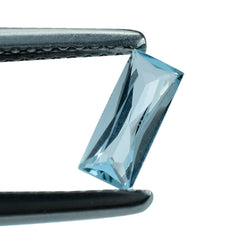 SKY BLUE TOPAZ PRINCESS CUT BAGUETTE 7X3MM 0.38 Cts.