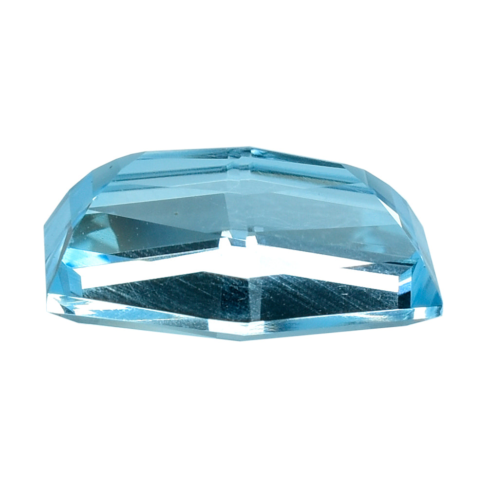 SKY BLUE TOPAZ CUT FANCY SHAPE 18X13MM 15.95 Cts.