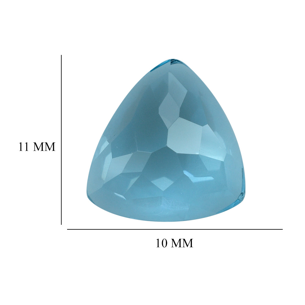 SKY BLUE TOPAZ IRREGULAR CUT TRILLION 11X10MM 4.10 Cts.