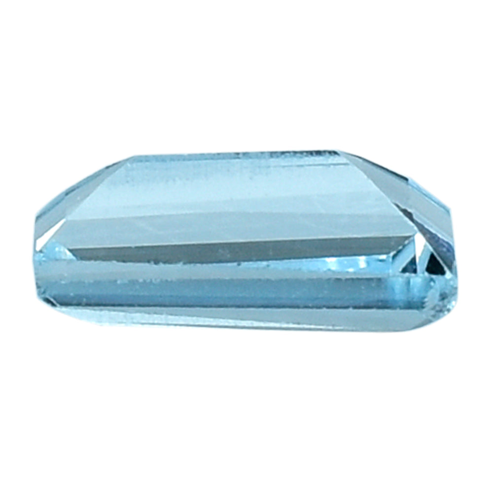 SKY BLUE TOPAZ CUT TAPERED 5X2.50X2MM 0.28 Cts.