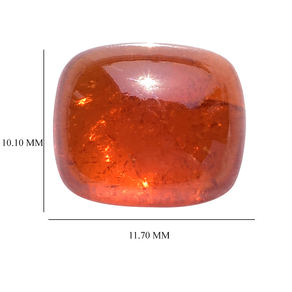 SPESSARITE PLAIN CUSHION CAB (AAA/MILKY) 11.70X10.10 MM 8.54 Cts.