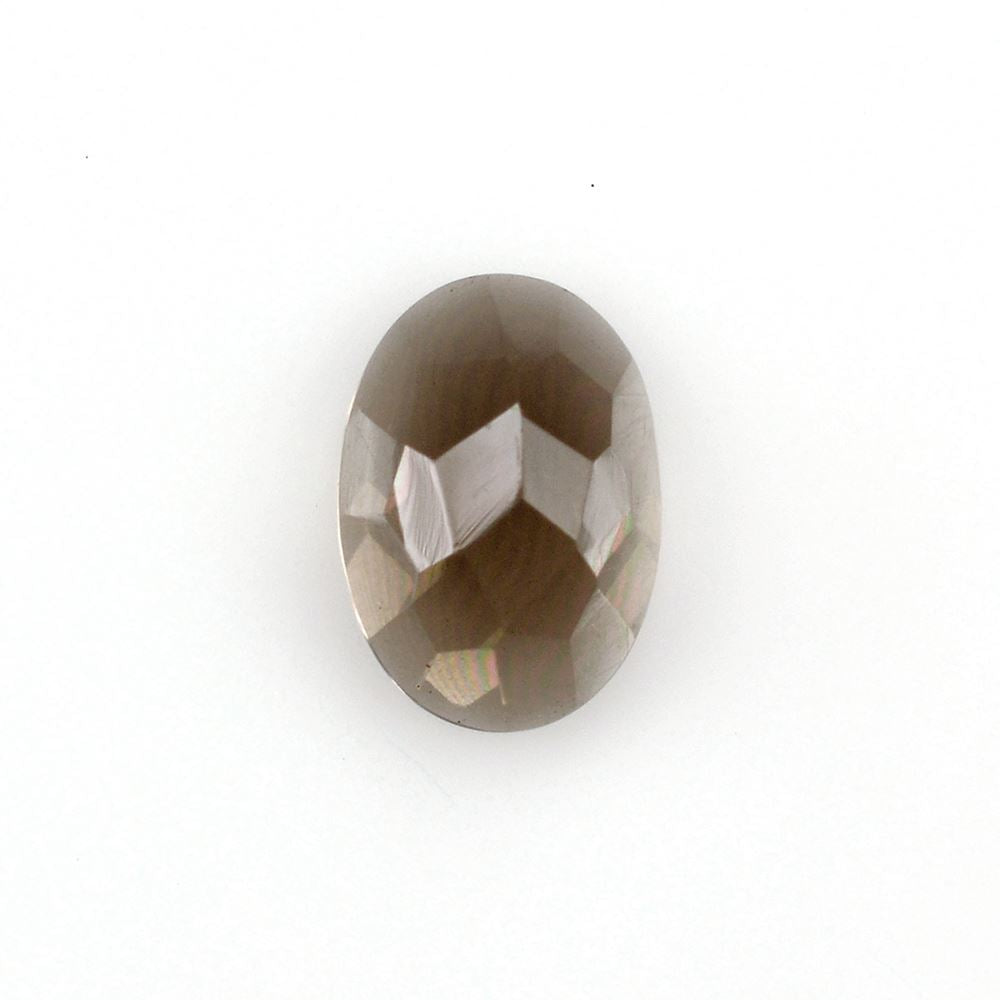 SMOKY QUARTZ IRREGULAR CUT OVAL CAB 7X5MM 3.30Cts.
