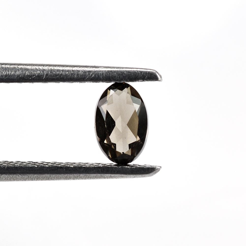 SMOKY QUARTZ CUT OVAL 5.50X3.50MM 0.33Cts.