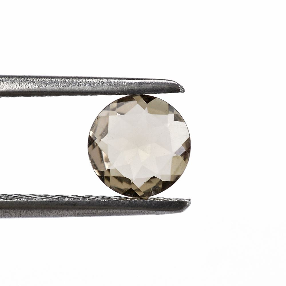 SMOKY QUARTZ CUT ROUND (LITE) (FLAT) 6MM 0.54Cts.