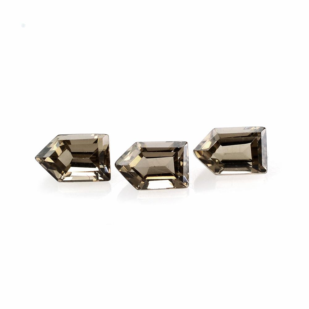 SMOKY QUARTZ CUT FANCY SHAPE 4X2.50MM 0.15 Cts.