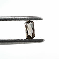 SMOKY QUARTZ CHECKER CUT FANCY 4X2MM 0.10 Cts.