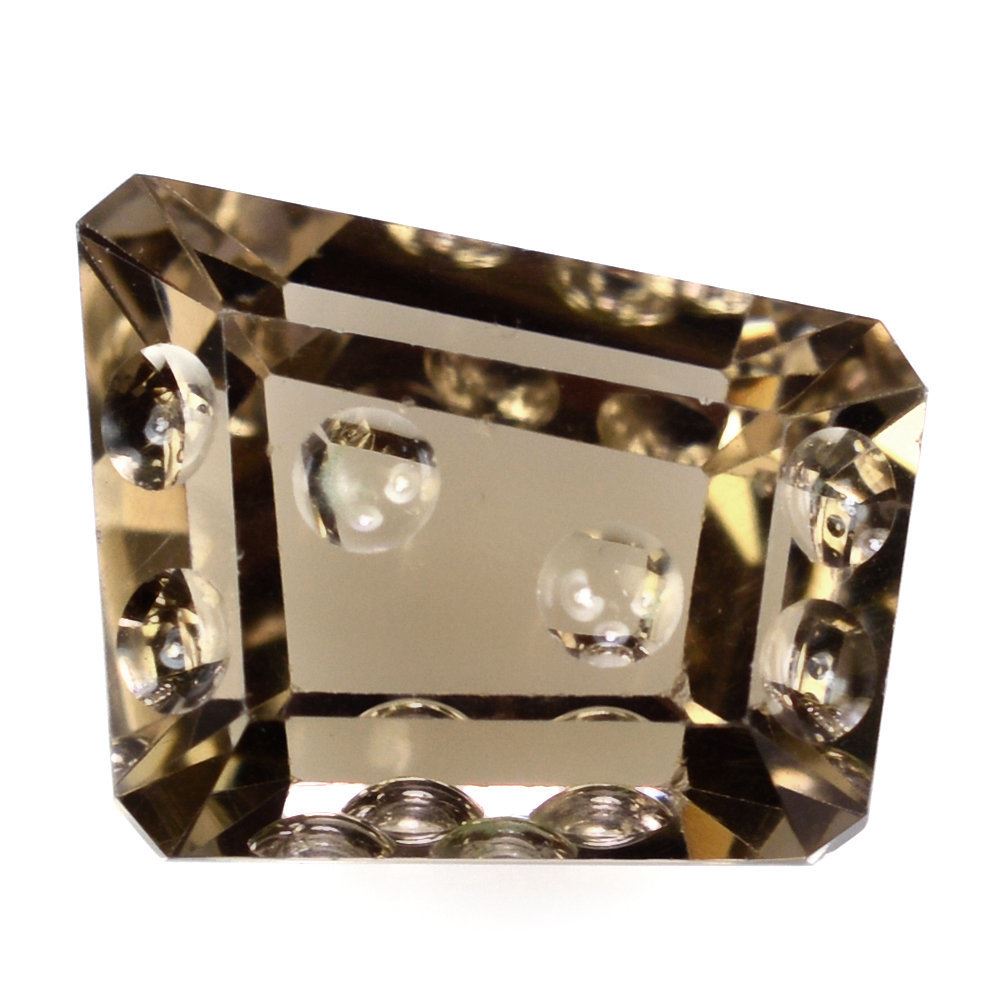 SMOKY QUARTZ CUT CHEESE (DES#59) 15X13X12.50X10MM 8.35 Cts.