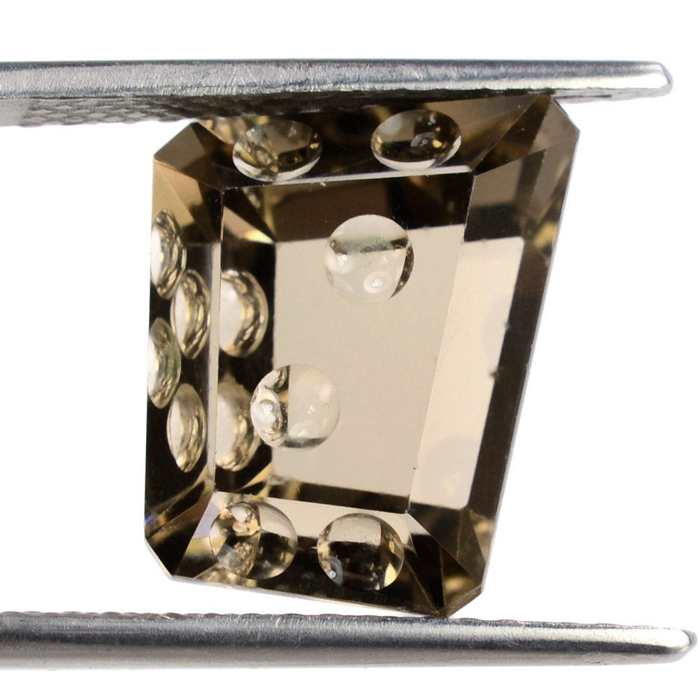 SMOKY QUARTZ CUT CHEESE (DES#59) 15X13X12.50X10MM 8.35 Cts.