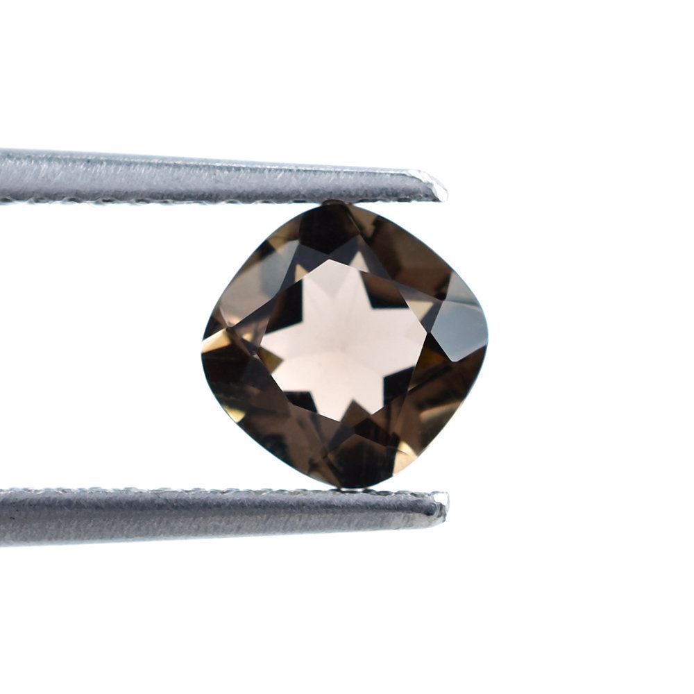 SMOKY QUARTZ CUT CUSHION (MEDIUM/CLEAN) 6X6MM 0.81 Cts.