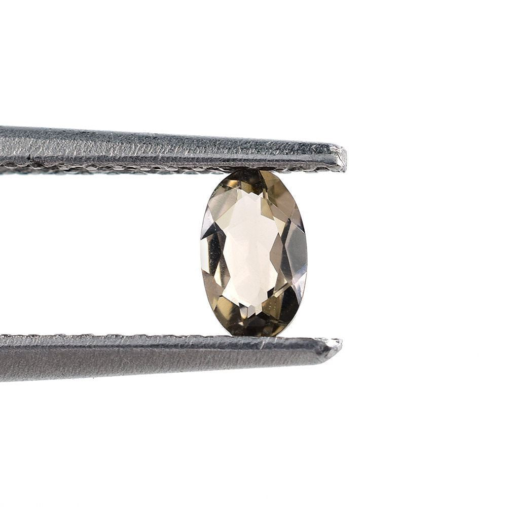 SMOKY QUARTZ CUT OVAL (LITE/CLEAN) 5X3MM 0.23 Cts.