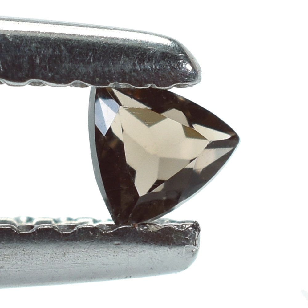 SMOKY QUARTZ CUT TRILLION 3MM 0.09 Cts.