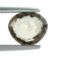 SMOKY QUARTZ IRREGULAR CUT IRREGULAR TRILLION 10.50X9MM 2.50 Cts.