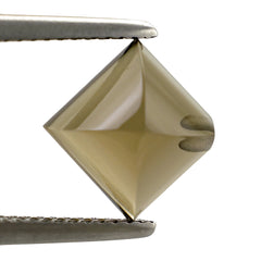 SMOKY QUARTZ PYRAMID SQUARE CAB (HALF DRILL) 8MM 3.27 Cts.