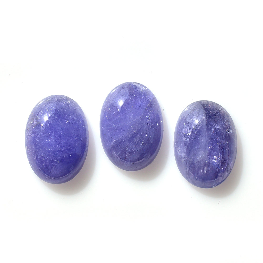 MILKY TANZANITE OVAL CAB (A) 14X10MM 5.91 Cts.